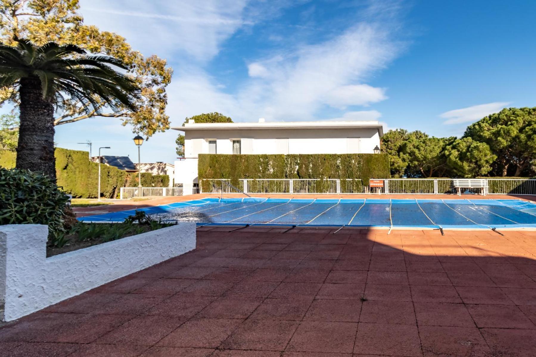 Grifeu 151 Casa Adosada Con Piscina Comunitaria Villa Llança Eksteriør billede